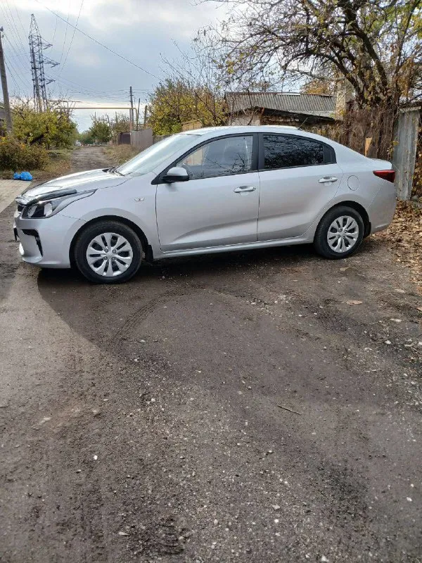 Kia rio
Год выпуска 2017 год
Коробка автомат, 6-ти ступенчатая
1,6
Пробег 73 тыс. Км
Покупал машинку жене, практически не ездила, в отличном состоянии как технически, так и внешне. Все родное. Поставил новый жк дисплей на андроиде, с навигатором. Машина обслужена полностью, вложений не требует никаких, двигатель работает отлично, коробка отлично, по ходовке ни одного постороннего звука. Макеевка
Цена: 1 435 000₽.
+7 (949) 384-60-69 Руслан
📲 Tg: n
📞 Звоните: +7(949)3846069 - фотография - 4