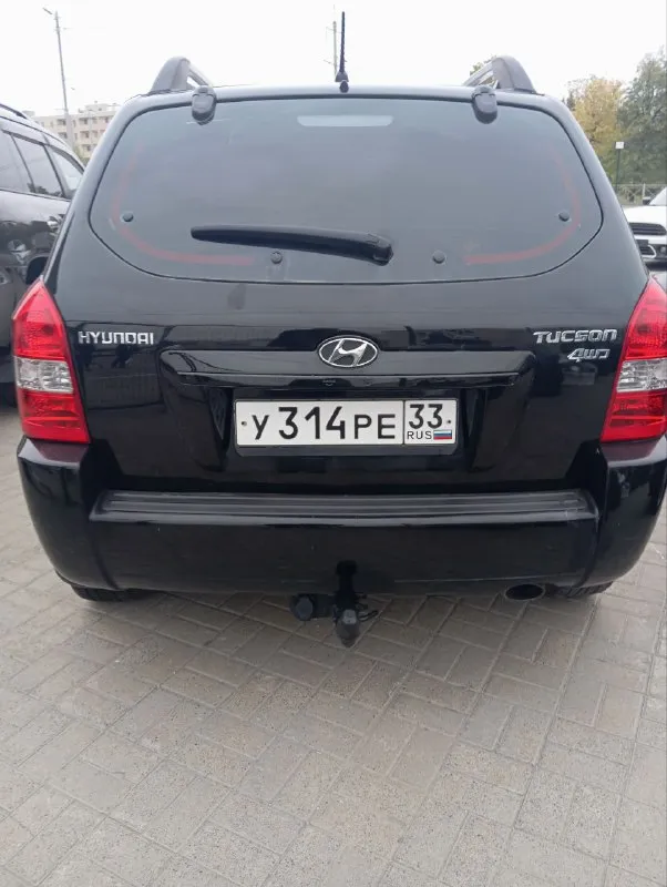 Продам автомобиль hyundai tucson 2008г. Двигатель 2лит бензин. Полный привод. Кондиционер рабочий. Авто в отличном состоянии, ничего делать не надо. Авто обслужено и ухожено. Коробка механика. Пробег 220тыс. Автотека зелёная. Птс оригинал, два хозяина, зимняя резина, прогоню к вам, по договоренности. Цена 840 тыс руб. Не большой торг. Т +79495247211 г. Мариуполь - фотография - 5