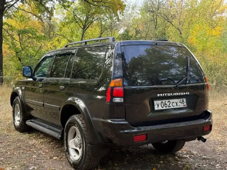 Mitsubishi montero sport. Один собственник. Двигатель 3.0-литровый v6 (6g72), 175 л. С, обслужен, работает ровно, новый комплект ремней, новая помпа, + масла в двс и акпп. Автомат неубиваемый (v4a51) 4-ст, листает незаметно, никаких пинков и задержек нету. Внешний вид имеет, практически весь кузов сохранился в оригинале, рама целая, номер читается отлично. Навесное имеет двойную заводскую маркировку. Стоит газ, узаконен, последние поколение метана. При обычной эксплуатации выходит 600/650 руб - 100 км. Установлена новая резина “royalblack“ (ат) стоимость : 720,000 рублей (окончательная) никакие обмены и торги не рассматриваю. Территориально : г макеевка (р-н абжоры) контакты : +79494531233 ; +79517679727
📲 Tg: @blackynsaid
📞 Звоните: +7(949)4531233 - фотография - 2