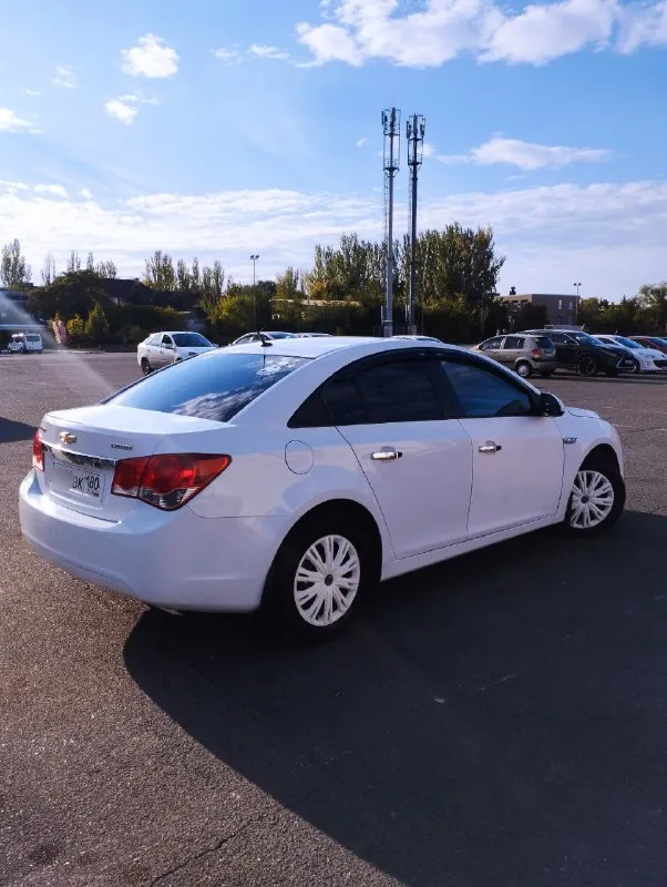 Продам автомобиль chevrolet cruze
Год выпуска: 2010
Двигатель: 1.6 бензин
Коробка: механика 5 ст
Пробег авто: 205 тыс. Км.
Авто в отличном состоянии,
Пробег родной.
Авто в исправно техническом состоянии.
Сел и поехал.

По комплектации авто: abs, передние стеклоподъёмники, кондиционер, хорошая мультимедиа, качественная и т. Д. , всё перечислять не буду, кому интересно звоните, любые проверки на любом сто за вас счёт.
Запчасти всегда только оригинальные, бензин заливал только 95.
Машиной будете довольны.
Расход авто в городе 8-9л, трасса-6.
Цена : 799.000 рублей. Возможен торг.
Город: донецк днр
Номер телефона: +7 949 3690053
📞 Звоните: +7(949)3690053 - фотография - 3