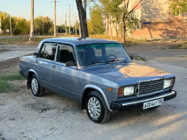 🇷🇺 Ваз 2107 injector

💰Цена: 200 000р
🏢Город: мариуполь
📅Год выпуска: 2007
🧾Пробег: 118 632 км
⚙️Двигатель: 1.5
⛽Топливо: бензин
⚙️Кпп: механика

📞 Телефон:

+7-949-727-41-51
+7-989-263-55-56
+7-949-551-91-52

💾 Описание:

Местная рабочая лошадка. Родной пробег 118т км. , днище, пороги и лонжероны в хорошем состоянии. Двигатель 1.5 инжектор в отличном состоянии. Автомобиль без вложений - всё работает, закрывается, светится и моргает. Новая летняя резина.
❗️Полное переоформление.

Улица шевченко 269 - фотография - 3