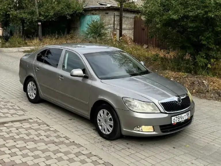 Продам авто skoda octavia a5 tsi 1.8 мт
( Skoda октавия)
Цена: 750.000 руб
Пробег: 180.000
Год выпуска: 2012 год
Город: донецк
Номер: +7 949 458 98 51

Автомобиль на отличном ходу, едет очень бодро, вложений по тех части не требуеться, хорошая комплектация, надежная связка, улучшеная аудиосистема.
Звоните.
📲 Tg: ⚡️
📞 Звоните: +7(949)4589851 - фотография - 2