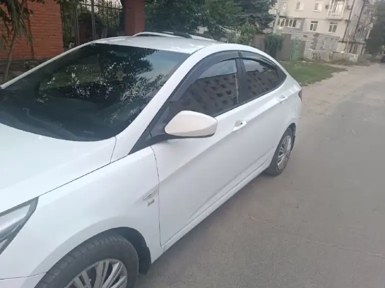 Продам хендай солярис 2014года, двигатель 1.6.механическая коробка передач. Пробег 165149км. Цена 1050000₽. Тел:+79785099455 - фотография - 2