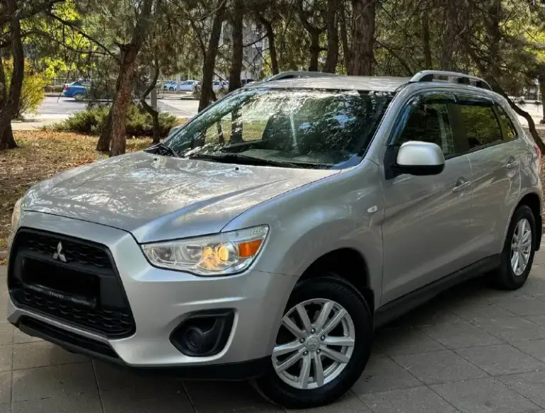 Продам mitsubishi asx
Год:2013
Пробег :132.000
Двигатель:1.6
Коробка :механика
Автотека зелёная
Без дтп
В родном окрасе

Автомобиль в идеальном состоянии
За машину не стыдно
Полностью обслужен от а до я
Ходовая работает идеально без посторонних звуков
3.500Км назад было полное
Обслуживание
За машину не стыдно
Готов на любые проверки за ваш счет

Комплектация:, подогрев стекол, мульти руль, круиз контроль, подогрев сидений, кондиционер рабочий, bluetooth, в машине есть все для удобства

Цена: 1.080.000
+79495278015 - фотография - 2