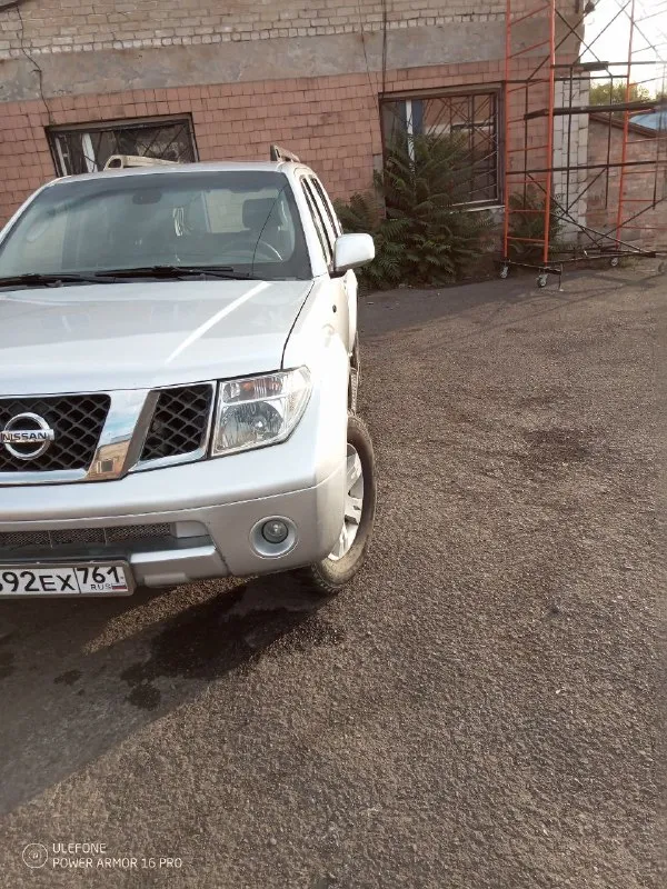Продаётся мощный и надёжный nissan pathfinder 2006 года с бензиновым мотором 4.0 л — отличный вариант для тех, кто ценит комфорт и уверенность на дороге.
✅ Полный привод – настоящая проходимость
✅ Просторный салон – удобно для семьи и дальних поездок
✅ Технически исправен, вложений не требует
✅ Косметические мелочи присутствуют, но на них сделаю адекватную скидку
Пробег: 275 000 км
Цена: 900 000 руб.
Авто в донецке.
Поставил недавно контрактный мотор с гарантией.
Возможен обмен на toyota
С продажей не спешу
Номер для связи +7 949 484 0684
📞 Звоните: +7(949)4840684 - фотография - 2