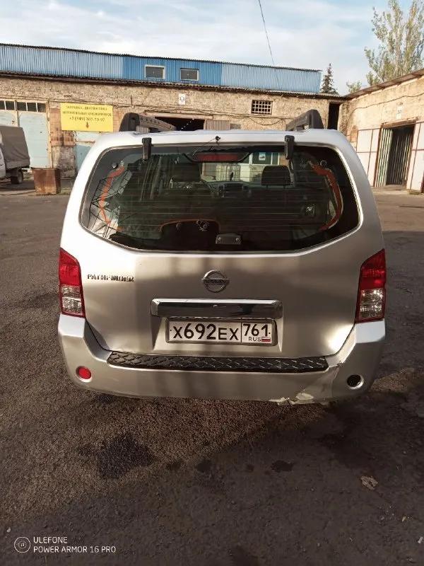 Продаётся мощный и надёжный nissan pathfinder 2006 года с бензиновым мотором 4.0 л — отличный вариант для тех, кто ценит комфорт и уверенность на дороге.
✅ Полный привод – настоящая проходимость
✅ Просторный салон – удобно для семьи и дальних поездок
✅ Технически исправен, вложений не требует
✅ Косметические мелочи присутствуют, но на них сделаю адекватную скидку
Пробег: 275 000 км
Цена: 900 000 руб.
Авто в донецке.
Поставил недавно контрактный мотор с гарантией.
Возможен обмен на toyota
С продажей не спешу
Номер для связи +7 949 484 0684
📞 Звоните: +7(949)4840684 - фотография - 3