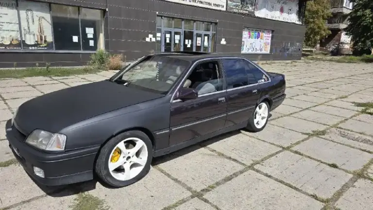 Opel senator v6 3.0 89й год

В продаже брычка на заднем приводе с трёхлитровыми v6 на 211 сил и прямоточным выхлопом! На 17 тапочках😎

Машина не гнилая от слова совсем, есть небольшие косяки по кузову. Коробка механика, работает отлично.

Комплектация лакшери: эл. Зеркала, подогрев передних сидений, эл. Люк не течёт, двухзонный климат контроль (не работает), цифровая приборная панель, бортовой компьютер.

Машина в достойном состоянии для своих лет, документы белые, без штрафов и запретов, с полным переоформлением.

Цена: 450.000 руб
Торг возле капота
Макеевка

+79494170238 Даниил
📞 Звоните: +7(949)4170238 - фотография - 2