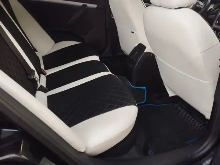 Skoda octavia restailyng avtomat 1.6 mpi,2011 год выпуска, отличное состояние кузова, без дтп, без ржавчины и коррозии, пороги и днище без нареканий, автотека вся зелёная, пробег 172 000 км, мотор 1.6 mpi-8 клапанный самый простой и самый надежный-без нареканий, автомат aisin 6-ступенчатый, самый простой и самый надёжный, работает без нареканий, ходовая часть обслужена, салон чистый и аккуратный, самая максимальная комплектация:климат-контроль, круиз-контроль, полный электропакет, противотуманные фары, мультимедиа с управлением на руле, электрозеркала с подогревом, заводской подлокотник, парктроник, центр. Замок, обогрев заднего стекла, задний дворник, подогрев сидений, abs, airbag, регулировка руля по высоте и глубине, водит. Сиденья, литые диски р-16,датчик дождя, датчик света, полностью обслужена, оформление вместе с вами в мрэо, цена 780 000 рублей, телефон для связи +79494281150 - фотография - 8