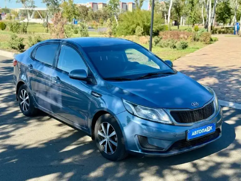 ⬜️ Kia rio iii

💰Цена: 800 000р
🏢Город: мариуполь
📅Год выпуска: 2013
🧾Пробег: 195 369км.
⚙️Двигатель: 1.6
⛽Топливо: бензин
⚙️Кпп: механика

📞 Телефон:

+7-989-263-55-56
+7-949-727-41-51
+7-949-551-91-52

💾 Описание:

Rio - зарекомендовал себя на российском рынке как универсальный, практичный и надежный автомобиль для тех, кому важны экономичность, надёжность и комфорт.

✅ В одной семье с 2013г, птс оригинал
✅ Кузов без коррозии, южная эксплуатация
✅ Оригинальный пробег
✅ Салон в отличном состоянии
✅ Техническая часть на 5+, проведено полное то с заменой масла, фильтров и свечей.

Шикарная комплектация:
Кондиционер ❄️ (работает отлично), abs, airbag, электростеклоподьемники, , гидроусилитель руля, литые диски на новой летней резине,
Сигнализация с опцией автозапуска.

Улица шевченко 269

🏦 Возможна продажа в кредит по двум документам. - фотография - 2