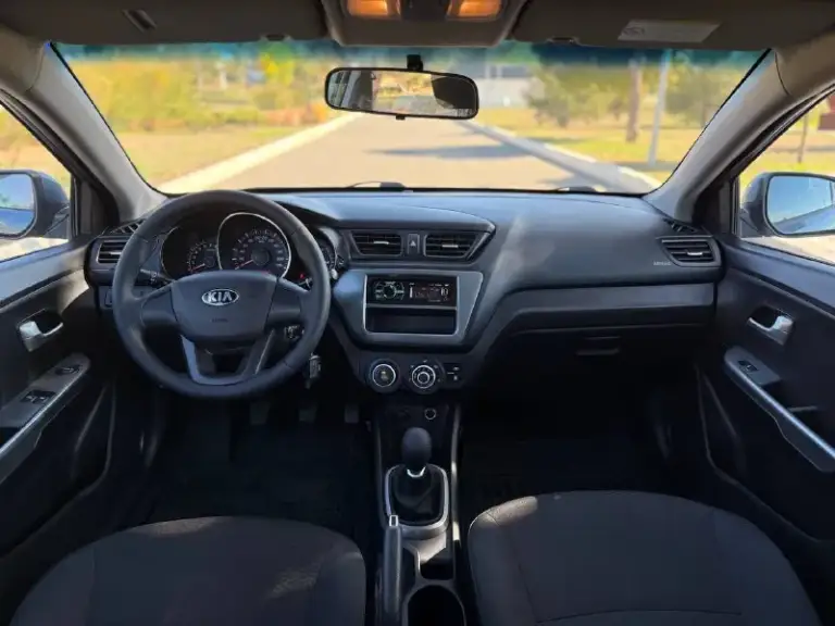 ⬜️ Kia rio iii

💰Цена: 800 000р
🏢Город: мариуполь
📅Год выпуска: 2013
🧾Пробег: 195 369км.
⚙️Двигатель: 1.6
⛽Топливо: бензин
⚙️Кпп: механика

📞 Телефон:

+7-989-263-55-56
+7-949-727-41-51
+7-949-551-91-52

💾 Описание:

Rio - зарекомендовал себя на российском рынке как универсальный, практичный и надежный автомобиль для тех, кому важны экономичность, надёжность и комфорт.

✅ В одной семье с 2013г, птс оригинал
✅ Кузов без коррозии, южная эксплуатация
✅ Оригинальный пробег
✅ Салон в отличном состоянии
✅ Техническая часть на 5+, проведено полное то с заменой масла, фильтров и свечей.

Шикарная комплектация:
Кондиционер ❄️ (работает отлично), abs, airbag, электростеклоподьемники, , гидроусилитель руля, литые диски на новой летней резине,
Сигнализация с опцией автозапуска.

Улица шевченко 269

🏦 Возможна продажа в кредит по двум документам. - фотография - 8