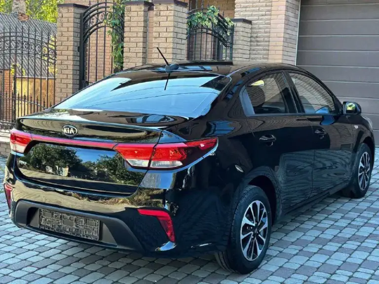 Продам kia rio рейсталенг
Год выпуска:2020
Родной пробе 92.000км
Объём двигателя:1.6.v16
Кпп механика 6 ступенчатая
Один собственник
Автомобиль в заводском состояние,

Комплектация,
Мультируль, подогрев сидений, подогрев руля, 4 электростеклоподъемники, кондиционер, электро зеркала, подогрев стекл, abs, esp,

Авто в идеальном состояние, ближе к новому!
Готов на любую проверку)
Авто эксплуатировался чисто в семейных целях,
Авто покупался новым, и по сей день является в одной семье,

По документам продажа от владельца любой вид оформления,

Цена 1.150.000р

Номер телефона
+7949-510-46-92 - фотография - 3