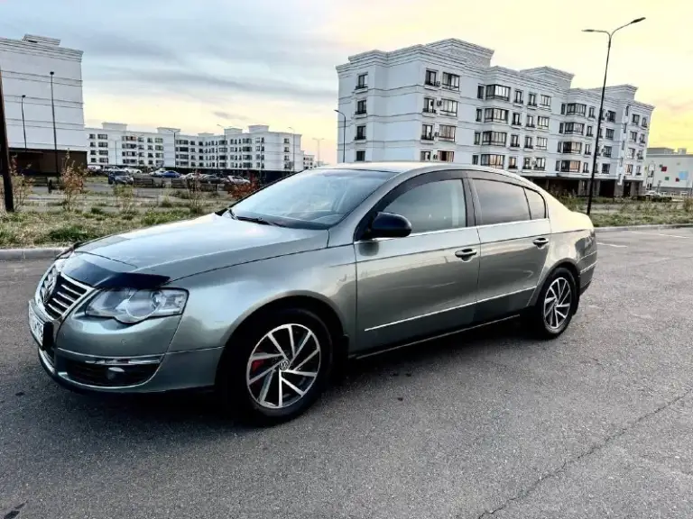 ✅Марка:фольцваген в6
✅Цена:770000₽
✅Город:мариуполь
✅Год выпуска:2008
✅Пробег:178300 км.
✅Двигатель:1.8
✅Топливо:бензин
✅Кпп:механика
✅Собственник : второй
✅Телефон:+79497125501
Антон
✅Описание:продам отличный автомобиль!
Полностью обслужен, вложений не требует!
Установлена дорогая музыка,
Новая резина. - фотография - 4