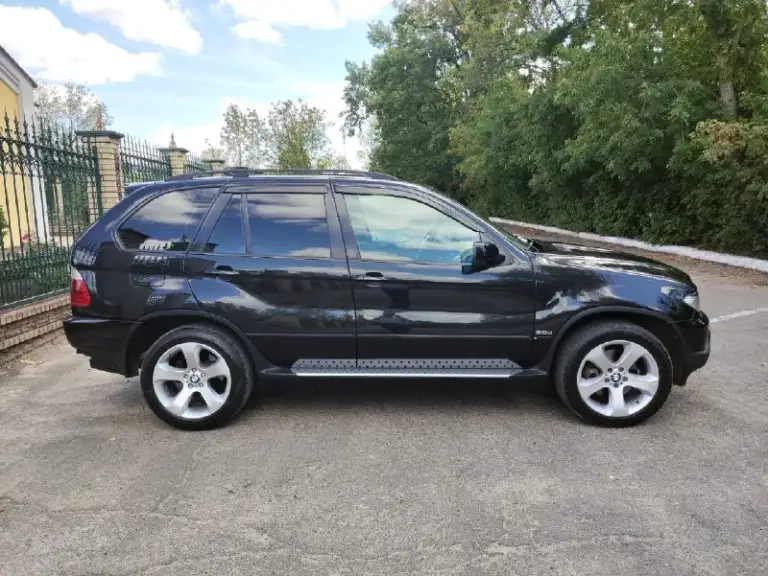 Продам bmw х5 2006г
Двигатель м57 3.0
Самый лучший и надёжный мотор в бмв
Машинка обслужена и готова к эксплуатации
Автомобиль личный эксплуатировался бережно и вовремя обслуживался.
Ржавчины и рыжиков нет, нанесена керамика.
Вид имеет, салон ухоженный.
Ходовая обслужена, имеются новые запчасти на будущее, отдам с машиной.
От машины не избавляюсь.
Климат контроль морозит
Электрика вся исправна.
Сел и катайся
Осмотр г. Енакиево
Цена 1.2 мил торг
Возможен обмен с вашей доплатой
Тел +79493176466
📞 Звоните: +7(949)3176466 - фотография - 4