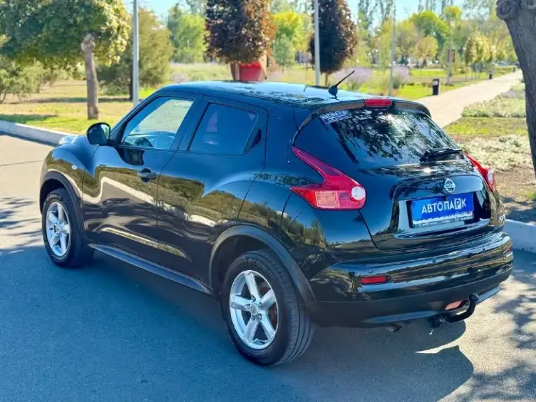🇯🇵 Nissan juke 🐞

💰Цена: 890 000р
🏢Город: мариуполь
📅Год выпуска: 2011
🧾Пробег: 170 795 км.
⚙️Двигатель: 1.6
⛽Топливо: бензин
⚙️Кпп: механика

📞 Телефон:

+7-949-727-41-51
+7-949-551-91-52
+7-989-263-55-56

💾 Описание:

✅ Оцинкованный кузов без дефектов и дтп, весь в родной краске 💯%

✅ Отличный городской паркетник - высокий, вместительный, надёжный, комфортный. Кузов и техническая часть на 5+.

✅ Надежный цепной двигатель hr16 в паре с классической механикой и переднеприводной компоновкой не имеет заводских недостатков, очень надежный и не прихотливый.

✅ Кондиционер контроль морозит отлично ❄️, электро-зеркала с подогревом, 4 электро стеклоподъёмника, гур, abs, центральный замок, кожаный руль, парктроник, мультимедиа с bluetooth.

Улица шевченко 269

🏦 Возможна продажа в кредит по двум документам. - фотография - 6