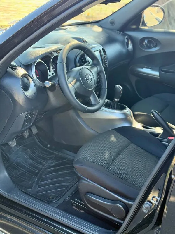 🇯🇵 Nissan juke 🐞

💰Цена: 890 000р
🏢Город: мариуполь
📅Год выпуска: 2011
🧾Пробег: 170 795 км.
⚙️Двигатель: 1.6
⛽Топливо: бензин
⚙️Кпп: механика

📞 Телефон:

+7-949-727-41-51
+7-949-551-91-52
+7-989-263-55-56

💾 Описание:

✅ Оцинкованный кузов без дефектов и дтп, весь в родной краске 💯%

✅ Отличный городской паркетник - высокий, вместительный, надёжный, комфортный. Кузов и техническая часть на 5+.

✅ Надежный цепной двигатель hr16 в паре с классической механикой и переднеприводной компоновкой не имеет заводских недостатков, очень надежный и не прихотливый.

✅ Кондиционер контроль морозит отлично ❄️, электро-зеркала с подогревом, 4 электро стеклоподъёмника, гур, abs, центральный замок, кожаный руль, парктроник, мультимедиа с bluetooth.

Улица шевченко 269

🏦 Возможна продажа в кредит по двум документам. - фотография - 9