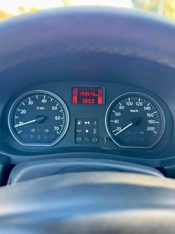 🦛 Renault sandero stepway

💰Цена: 700 000р
🏢Город: мариуполь
📅Год выпуска: 2012
🧾Пробег: 193 549 км.
⚙️Двигатель: 1.6 8v.
⛽Топливо: бензин
⚙️Кпп: механика

Телефон:

+7-949-727-41-51
+7-949-551-91-52
+7-989-263-55-56

💾 Описание:

✅ Отличное состояние
✅ Оригинальный пробег
✅ Оцинкованный кузов
✅ Южная эксплуатация
✅ Техническая часть на 5+
✅ Заводская краска
(Один косметический подкова)

🚙 Двигатель k7m 1.6 8v
Самый простой и надежный в линейке, ходовая без посторонних звуков, мягкая, высокий клиренс. Салон в отличном состоянии.

❄️ Кондиционер (холодит шикарно), гур, abs, 2 подушки безопасности, магнитола с bluetooth, подогрев сидений, птф, отличная летняя резина, сигнализация с автозапуском.

Улица шевченко 269

🏦 Возможна продажа в кредит по двум документам. - фотография - 10
