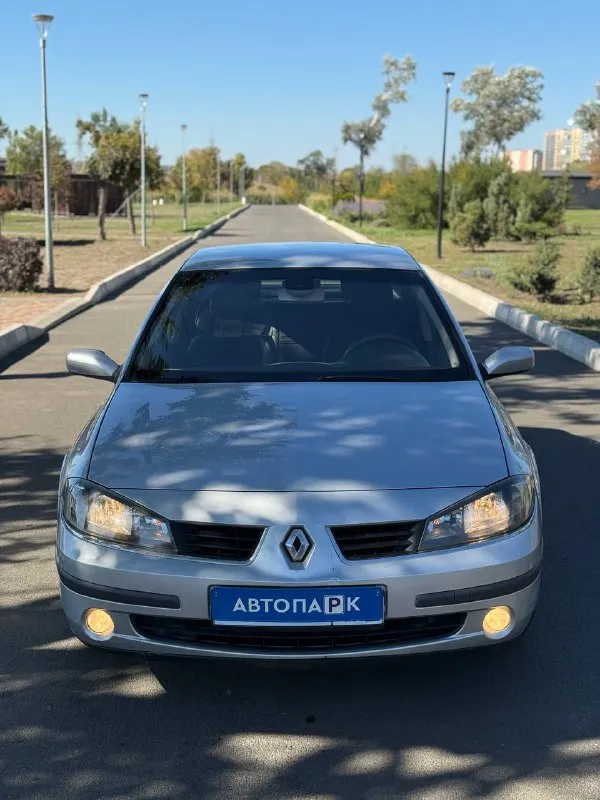 🔘 Renault laguna

💰Цена: 550 000р
🏢Город: мариуполь
📅Год выпуска: 2006
🧾Пробег: 289 729 км.
⚙️Двигатель: 1.6 16v
⛽Топливо: бензин
⚙️Кпп: механика

📞Телефон:

+7-949-727-41-51
+7-949-551-91-52
+7-989-263-55-56

💾 Описание:

✅ Оцинкованный кузов,
Весь в родной краске
(Один косметический окрас)
✅ Оригинальный пробег
✅ Техническая часть на 5+
✅ Лифтбэк - огромный багажник
❗️Гбо евро-4 вписано в птс

🚙 Легендарный двигатель k4m 1.6 16v простой и надежный. Ходовая без посторонних звуков, мягкая, высокий клиренс. Салон в отличном состоянии.

❄️ Двухзонный климат-контроль (холодит шикарно), abs, гидроусилитель руля, подушки безопасности, полный электопакет, подогрев сидений, птф, литые диски, кожаный комбинированный салон, start/stop.

Улица шевченко 269

🏦 Возможна продажа в кредит по двум документам. - фотография - 2