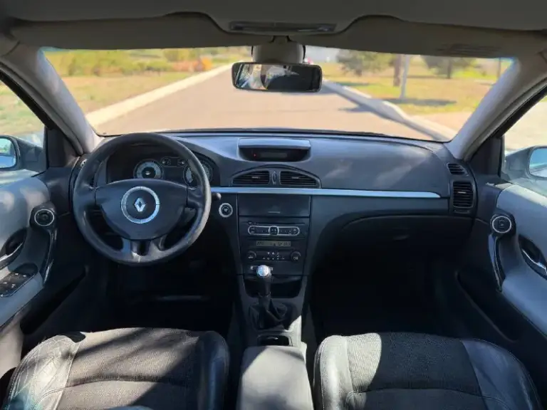🔘 Renault laguna

💰Цена: 550 000р
🏢Город: мариуполь
📅Год выпуска: 2006
🧾Пробег: 289 729 км.
⚙️Двигатель: 1.6 16v
⛽Топливо: бензин
⚙️Кпп: механика

📞Телефон:

+7-949-727-41-51
+7-949-551-91-52
+7-989-263-55-56

💾 Описание:

✅ Оцинкованный кузов,
Весь в родной краске
(Один косметический окрас)
✅ Оригинальный пробег
✅ Техническая часть на 5+
✅ Лифтбэк - огромный багажник
❗️Гбо евро-4 вписано в птс

🚙 Легендарный двигатель k4m 1.6 16v простой и надежный. Ходовая без посторонних звуков, мягкая, высокий клиренс. Салон в отличном состоянии.

❄️ Двухзонный климат-контроль (холодит шикарно), abs, гидроусилитель руля, подушки безопасности, полный электопакет, подогрев сидений, птф, литые диски, кожаный комбинированный салон, start/stop.

Улица шевченко 269

🏦 Возможна продажа в кредит по двум документам. - фотография - 8