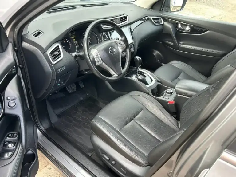 Nissan qashqai 2017 2.0 а. Т 4wd подключаемый полный привод. Пробег 151т/км. Один владелец за всё время, бережная эксплуатация! Без дтп, без окрасов, ни одного крашеного элемента. Авто полностью обслужен. Масла в моторе, и редукторе заменены 1500 км назад. Салон как новый без запахов. Лобовое оригинал с обогревом! Два ключа, сервисная книжка. Птс оригинал. Переоформление в мрэо. Осмотр в луганске.
🔹Обзор камер 360’
🔹Датчик контроля дорожной полосы
🔹Парктроники
🔹Без ключевой доступ
🔹Start-stop, дистанционный запуск
🔹Двух зонный климат-контроль
🔹Кожаный мульти руль
🔹Датчик света, дождя
🔹Мультимедиа android auto, bluetooth, aux, usb, громкая связь
🔹Бортовой компьютер
🔹Круиз контроль
🔹Эл. Рег. И обогрев сидений
🔹Эл. Рег. Эл. Складывание и обогрев боковых зеркал 
🔹Штатная bi-led оптика 
🔹Эл. Ручник и т. Д
1700000 Руб
+79591457754
📞 Звоните: +7(959)1457754 - фотография - 7
