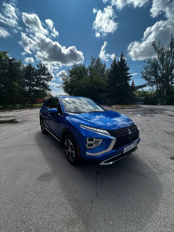 Продается
Mitsubishi eclipse cross
Год выпуска: 2021/12 месяц (рестайлинг)
: 1.5 Бензин
Привод: полный
Пробег: 72 000км
Предмаксимальная комплектация.
Стекла все родные, любые проверки на сто.
Есть все для комфортной езды:
-Все ассистенты помощи вождение
-Двух зонный климат-контроль
-Подогрев сидений
-Салон комбинированный
-Слепые зоны
-Удержание в полосах
-Камера заднего вида
-Full led оптика
-Apple carplay, android auto
-Датчик света / дождя / давление в шинах
-Электроскладывание зеркал
-Диски r18
-Autohold
Цена 2.350.000
+79493335317
📲 Tg: @doktor_dli
📞 Звоните: +7(949)3335317 - фотография - 6