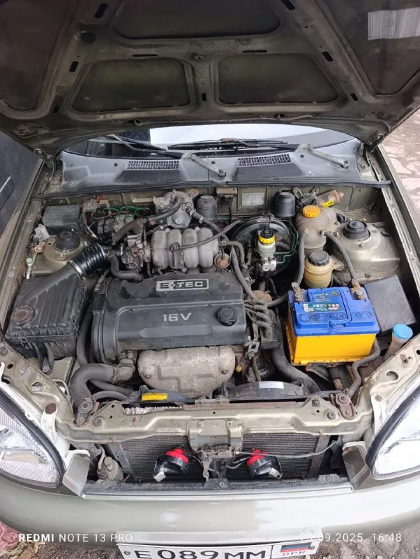 Дэо ланос sx 1.6/газ/бензин/16 клапанов, поляк, на хорошем ходу, с переоформлением, поменяна передняя ходовка, (стойки, наконечники, опоры), заменены фары передние, комплектация с кондером(не заправлен, но все целое)печка работает, обдувы тоже, все светится, поворачивает, тормозит, заменена кулиса на новую, ц/замок, стеклоподъемники передние, музыка обычная с аукс и флэшкой, продается на дисках, которые на фото(зима р14 липучка на железках обговаривается)пороги пошли, , гулять, , внешне, как на фото. Цена:247 тыс рублей, небольшой торг, остальное по тел:
+79494511307
+79493787559 - фотография - 9