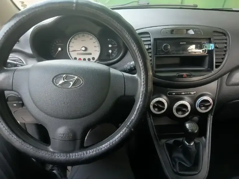 Продам hyundai i10
2008 Г.
Мотор 1.1
164000 Тыс. Пробега
Машина в родной краске (крашен только капот)
Не бита.
Стекла все родные.
Машина месная 2хозяина по птс
Комлектация:
Все стеклоподьемники.
Электро регулер. Зеркал.
Эур.
Абс.
Кондиционер
Дисковые тормоза по кругу.
Доводчики стёкол
Зимня резина на дисках, в комплекте!
С документами все порядке, продажа от собственника!
Машина находиться в г. Волноваха
Цена 490 000.торг
+79490056965 - фотография - 1