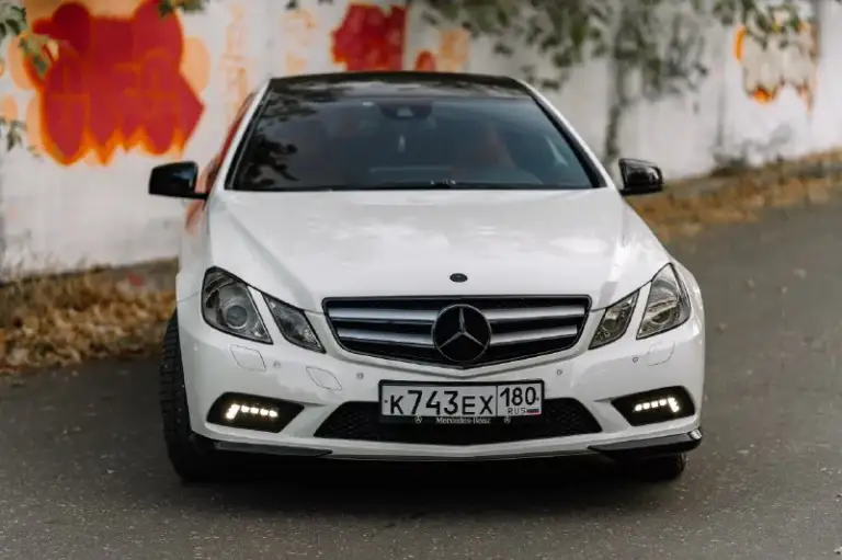 Продам mercedes e250cgi
Кузов: купе
Пробег: 240000
Двигатель: 1.8 турбо бензин
Автомобиль который собирает взгляды окружающих. Салон родной (перешивали только руль)
Магнитола с carplay
Любые проверки за ваш счет.
Цена: 1.8🍋 рублей (торг у капота)
По вопросам приобретения : +79490010101 дмитрий
Полное переоформление в мрэо
📞 Звоните: +7(949)0010101 - фотография - 3