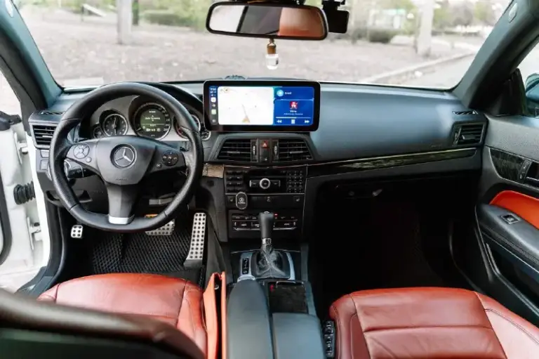 Продам mercedes e250cgi
Кузов: купе
Пробег: 240000
Двигатель: 1.8 турбо бензин
Автомобиль который собирает взгляды окружающих. Салон родной (перешивали только руль)
Магнитола с carplay
Любые проверки за ваш счет.
Цена: 1.8🍋 рублей (торг у капота)
По вопросам приобретения : +79490010101 дмитрий
Полное переоформление в мрэо
📞 Звоните: +7(949)0010101 - фотография - 5