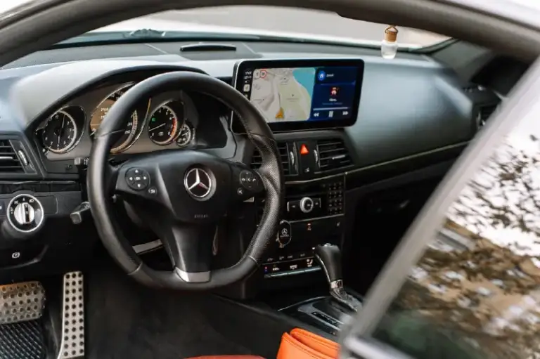 Продам mercedes e250cgi
Кузов: купе
Пробег: 240000
Двигатель: 1.8 турбо бензин
Автомобиль который собирает взгляды окружающих. Салон родной (перешивали только руль)
Магнитола с carplay
Любые проверки за ваш счет.
Цена: 1.8🍋 рублей (торг у капота)
По вопросам приобретения : +79490010101 дмитрий
Полное переоформление в мрэо
📞 Звоните: +7(949)0010101 - фотография - 7