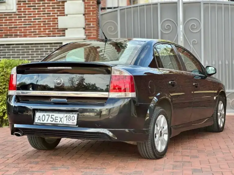 В продаже.
Opel vectra c
Год выпуска: 2007
Обьем мотора: 1.8
Коробка: механическая 5-ступка
Пробег: 238.000 км родного пробега подтвержденого автотекой.
Описание автомобиля: автомобиль в отличном состоянии без вложений, мотор шепчет без троения и дыма, коробка без вылетов и без хруста, ходовая часть мягенькая без посторонних звуков. Новая летняя резина. Без жучков и гнили.
Комплектация автомобиля: двух зонный климат контроль, кожаный салон, abs, airbag, курсовая устойчивость, задний парктроники, гур, все стекла подьемники с доводчиком, подогрев передних сидений, сигнализация центральный замок, и многое другое. Комплектация жырная!
Осмотр: донецк/макеевка по договоренности.
Автотека по запросу.
Цена: 510.000 тис руб не большой торг у капота.
Связь +79494046797 - фотография - 4