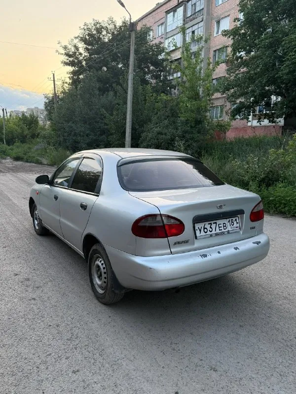 Продам daewoo sens( daewoo сенс)
Двигатель 1.3 выпуск 2005 год. Авто на 181 регионе!
Пробег оригинальный 139 000
И коробка все в отличном состоянии. Масла менялись своевременно. По ходовой все в идеальном состоянии. Два комплекта резины с дисками. По машине очень много чего сделано. Есть нюансы по лкп все видно по фото. Авто в заводском окрасе.
Все в хорошем состоянии. Сел и поехал.
Цена 260 т. Р и хороший торг у капота
Звоните по телефону
+79595042469

📞 Звоните: +7(959)5042469 - фотография - 4