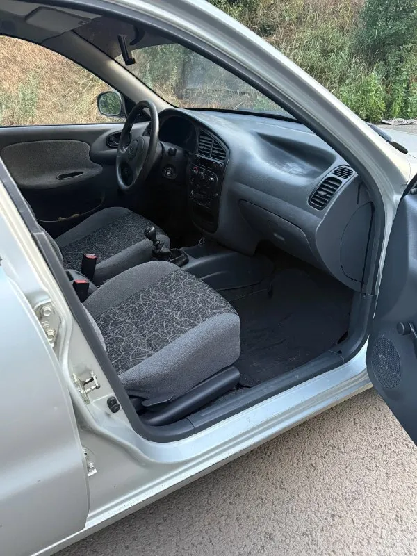 Продам daewoo sens( daewoo сенс)
Двигатель 1.3 выпуск 2005 год. Авто на 181 регионе!
Пробег оригинальный 139 000
И коробка все в отличном состоянии. Масла менялись своевременно. По ходовой все в идеальном состоянии. Два комплекта резины с дисками. По машине очень много чего сделано. Есть нюансы по лкп все видно по фото. Авто в заводском окрасе.
Все в хорошем состоянии. Сел и поехал.
Цена 260 т. Р и хороший торг у капота
Звоните по телефону
+79595042469

📞 Звоните: +7(959)5042469 - фотография - 5