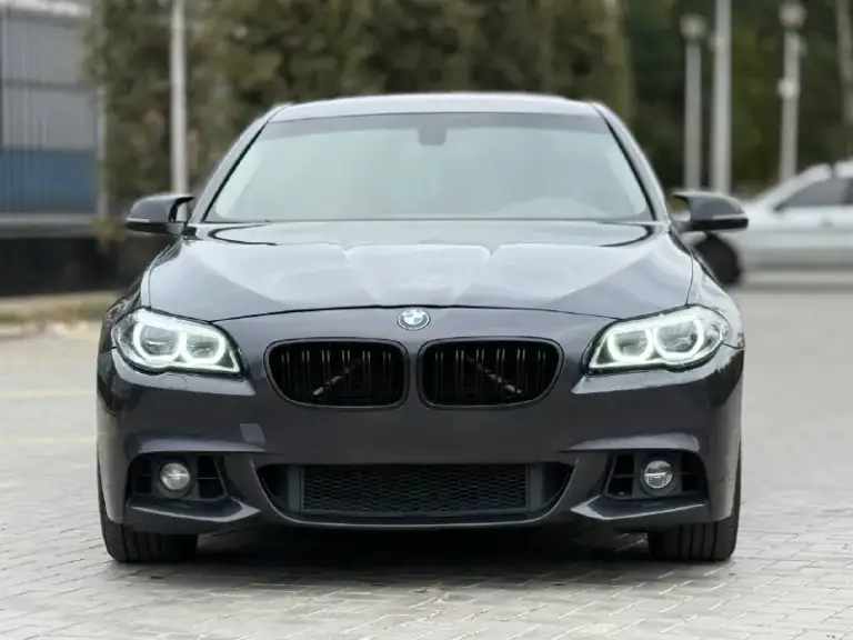 Продается bmw 5-series 535i xdrive 2013 года!
- Мощный 3.0-литровый бензиновый турбодвигатель на 306 л. С.
- Автоматическая коробка передач.
- Оригинальный пробег 205 тыс. Км.
- Переделанная выхлопная система с попкорн даунпайпом.
- Вложено много денег в доработки и обслуживание.
- Свежие масла и фильтры.
- Новые диски и резина.
Цена 1.880.000 тысяч рублей
Контактная информация:**
Телефон: +7(949)910-02-20
Телефон : 8(909)408-88-98
Связь через мессенджеры: telegram, whatsapp
**Возможен разумный торг у капота.
📲 Tg: @ivan1293
📞 Звоните: +7(949)9100220 - фотография - 1