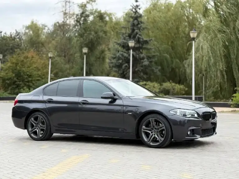 Продается bmw 5-series 535i xdrive 2013 года!
- Мощный 3.0-литровый бензиновый турбодвигатель на 306 л. С.
- Автоматическая коробка передач.
- Оригинальный пробег 205 тыс. Км.
- Переделанная выхлопная система с попкорн даунпайпом.
- Вложено много денег в доработки и обслуживание.
- Свежие масла и фильтры.
- Новые диски и резина.
Цена 1.880.000 тысяч рублей
Контактная информация:**
Телефон: +7(949)910-02-20
Телефон : 8(909)408-88-98
Связь через мессенджеры: telegram, whatsapp
**Возможен разумный торг у капота.
📲 Tg: @ivan1293
📞 Звоните: +7(949)9100220 - фотография - 3
