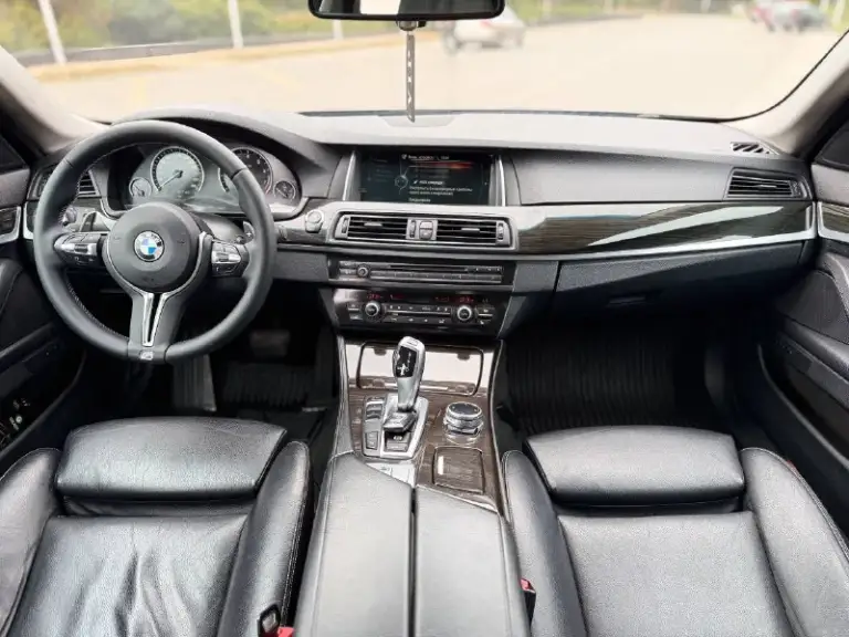 Продается bmw 5-series 535i xdrive 2013 года!
- Мощный 3.0-литровый бензиновый турбодвигатель на 306 л. С.
- Автоматическая коробка передач.
- Оригинальный пробег 205 тыс. Км.
- Переделанная выхлопная система с попкорн даунпайпом.
- Вложено много денег в доработки и обслуживание.
- Свежие масла и фильтры.
- Новые диски и резина.
Цена 1.880.000 тысяч рублей
Контактная информация:**
Телефон: +7(949)910-02-20
Телефон : 8(909)408-88-98
Связь через мессенджеры: telegram, whatsapp
**Возможен разумный торг у капота.
📲 Tg: @ivan1293
📞 Звоните: +7(949)9100220 - фотография - 5