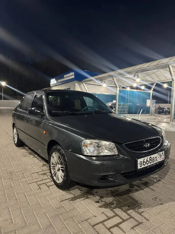 Продам hyundai accent tagaz 2008 года. Двигатель 1.5. Пробег 185.000 км.
Комплектация:
Гур
Кондиционер
4 Стеклоподъемника
Подогрев лобового и заднего стекла.
Кпп 5 ступка.
Заводится с пол тычка.
Расход по городу 9.5, трасса 6-7.
Недавно происходила замена 3 шрусов, менялся радиатор печки, рулевая рейка отремонтирована, компрессор кондиционера отремонтированный, кондиционер заправляли до полного (работает отлично), колодки в круг, плюс колодки ручника и троса, залит новый дорогой антифриз, новый акб.
Была замена катушки, бронепроводов, свечей зажигания (неделю назад).
Масло и все фильтра менялись 200км назад.
В комплект идут 4 летние шины на литых дисках и 4 зимние шины на штампах + запаска.
Фары - стоят шикарные линзы. Машина тонированная в круг ( лобовое - атермальная плека) ночью дорогу видно просто шикарно.
Машина на ходу каждый день, сел поехал.
Цена: 600.000 (хороший торг реальному покупателю).
Местонахождение: г. Мариуполь, готов приве
📲 Tg: @im_vladislavapugach
📞 Звоните: +7(949)0585653 - фотография - 1