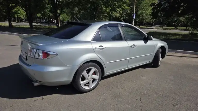 Продаю mazda 6 gg 2003 года
Пробег: 205 000 км
Двигатель: 2.0, бензин
Коробка передач: механика
Состояние: хорошее
Технически и внешне в хорошем состоянии, фото соответствуют реальности.

Кузов: полностью в заводском окрасе

Комплектация:
Кондиционер
Электростеклоподъёмники 4
Мульти-руль
Подушки безопасности
Abs
Dsc
Круиз-контроль

Цена: 500 тыс. ₽, аргументированный торг у капота!
Осмотр: донецк
Телефон: +79493485704 - фотография - 6