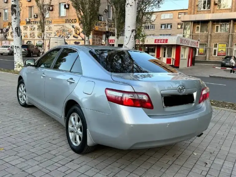 Продам надёжный семейный автомобиль toyota camry 45 рестайлинг 2011 года выпуска
Возможен обмен!
Автомобиль на обычном автомате. Коробка переключает отлично, без пинков и рывков. 2.4 бензин, работает идеально.
Авто технически в полном идеале, не требует никаких вложений! Готов к любым проверкам. По кузову также в очень достойном состоянии, без гнили и ржавчины! Весь ровный и красивый.
Хорошая комплектация: климат контроль, подогревы сидений, круиз контроль, мультируль, датчики дождя и света.
Цена 1.095.000 ₽, возможен торг быстрому покупателю!
☎️ +7 (949) 453-80-40
📞 Звоните: +7(949)4538040 - фотография - 6