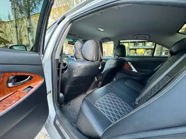 Продам надёжный семейный автомобиль toyota camry 45 рестайлинг 2011 года выпуска
Возможен обмен!
Автомобиль на обычном автомате. Коробка переключает отлично, без пинков и рывков. 2.4 бензин, работает идеально.
Авто технически в полном идеале, не требует никаких вложений! Готов к любым проверкам. По кузову также в очень достойном состоянии, без гнили и ржавчины! Весь ровный и красивый.
Хорошая комплектация: климат контроль, подогревы сидений, круиз контроль, мультируль, датчики дождя и света.
Цена 1.095.000 ₽, возможен торг быстрому покупателю!
☎️ +7 (949) 453-80-40
📞 Звоните: +7(949)4538040 - фотография - 8