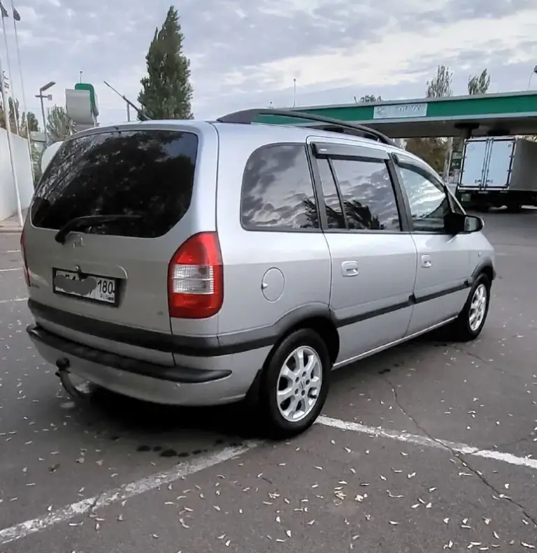 Opel зафира opel zafira 1.6 16v рестайлинг 2004 г. В. Превосходное состояние авто. Пригнана в 2018 году в донецк, один собственник. Родной пробег, вся история обслуживания. Установлено пропан. Не бит, корозии нет. Стекла атермальные родные. Хорошая комплектация: 10 airbag, климат контроль, круиз контроль, птф, полный бортовой компьютер итд. Все работает. 2 ключа. Донецк. Плохая связь. 620т. Р. +79498049797
📞 Звоните: +7(949)8049797 - фотография - 2