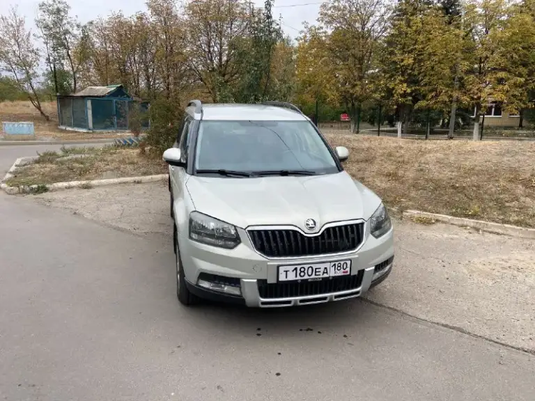 Продам компактный кроссовер skoda yeti 2013 год, 4x4 полный привод мотор 1.8 tfsi пробег родной 150 000км, хороший высокий надежный автомобиль, обслуженный полностью комплектация: мультируль, круиз контроль, датчик дождя-света, раздельный климат контроль. Обогрев зеркал, сидений, эл, зеркала, парктроник (перед, зад ) автозапуск, два ключа! Yeti это родственник volkswagen tiguan, с которым автомобиль имел общую платформу и двигатель получил приз «семейный автомобиль года» от известного журнала top gear magazine, в 2010 году занял 4 место на конкурсе «европейский автомобиль года”
Продажа от хозяина
Территориально город ждановка
Цена 1.150 000 продажа без номеров
Тел. +79494328750 если не доступен пишите в телеграмме я вам перезвоню.
📞 Звоните: +7(949)4328750 - фотография - 1