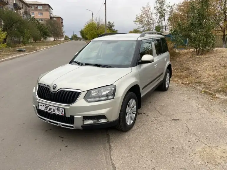 Продам компактный кроссовер skoda yeti 2013 год, 4x4 полный привод мотор 1.8 tfsi пробег родной 150 000км, хороший высокий надежный автомобиль, обслуженный полностью комплектация: мультируль, круиз контроль, датчик дождя-света, раздельный климат контроль. Обогрев зеркал, сидений, эл, зеркала, парктроник (перед, зад ) автозапуск, два ключа! Yeti это родственник volkswagen tiguan, с которым автомобиль имел общую платформу и двигатель получил приз «семейный автомобиль года» от известного журнала top gear magazine, в 2010 году занял 4 место на конкурсе «европейский автомобиль года”
Продажа от хозяина
Территориально город ждановка
Цена 1.150 000 продажа без номеров
Тел. +79494328750 если не доступен пишите в телеграмме я вам перезвоню.
📞 Звоните: +7(949)4328750 - фотография - 10