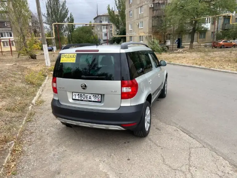 Продам компактный кроссовер skoda yeti 2013 год, 4x4 полный привод мотор 1.8 tfsi пробег родной 150 000км, хороший высокий надежный автомобиль, обслуженный полностью комплектация: мультируль, круиз контроль, датчик дождя-света, раздельный климат контроль. Обогрев зеркал, сидений, эл, зеркала, парктроник (перед, зад ) автозапуск, два ключа! Yeti это родственник volkswagen tiguan, с которым автомобиль имел общую платформу и двигатель получил приз «семейный автомобиль года» от известного журнала top gear magazine, в 2010 году занял 4 место на конкурсе «европейский автомобиль года”
Продажа от хозяина
Территориально город ждановка
Цена 1.150 000 продажа без номеров
Тел. +79494328750 если не доступен пишите в телеграмме я вам перезвоню.
📞 Звоните: +7(949)4328750 - фотография - 3