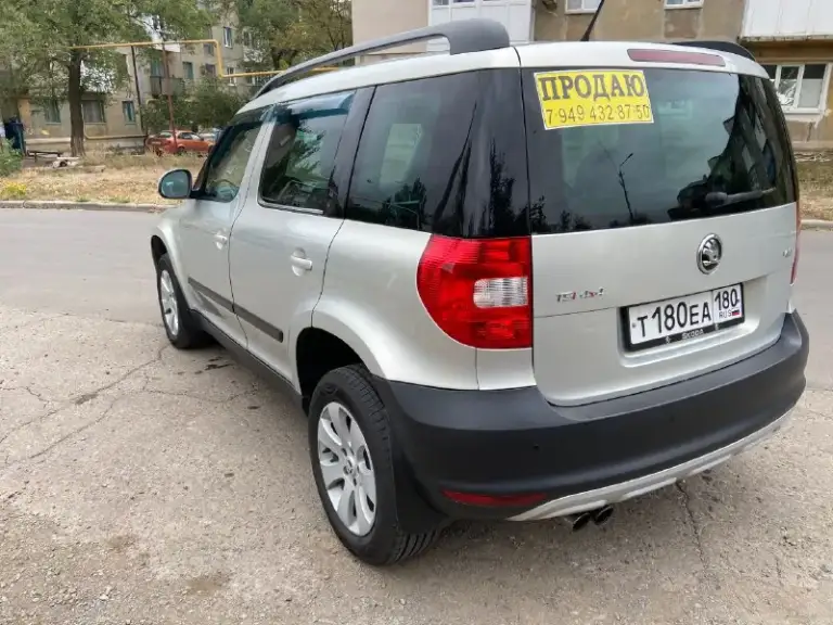 Продам компактный кроссовер skoda yeti 2013 год, 4x4 полный привод мотор 1.8 tfsi пробег родной 150 000км, хороший высокий надежный автомобиль, обслуженный полностью комплектация: мультируль, круиз контроль, датчик дождя-света, раздельный климат контроль. Обогрев зеркал, сидений, эл, зеркала, парктроник (перед, зад ) автозапуск, два ключа! Yeti это родственник volkswagen tiguan, с которым автомобиль имел общую платформу и двигатель получил приз «семейный автомобиль года» от известного журнала top gear magazine, в 2010 году занял 4 место на конкурсе «европейский автомобиль года”
Продажа от хозяина
Территориально город ждановка
Цена 1.150 000 продажа без номеров
Тел. +79494328750 если не доступен пишите в телеграмме я вам перезвоню.
📞 Звоните: +7(949)4328750 - фотография - 4