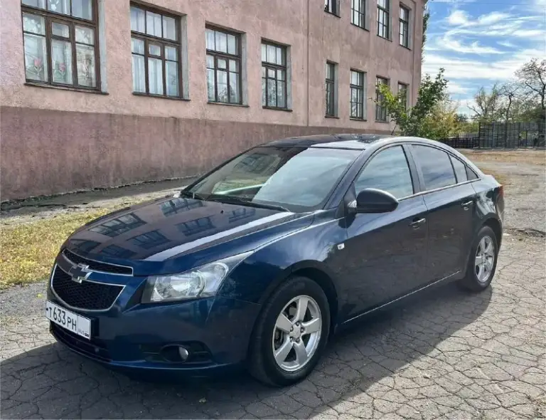 Chevrolet cruze
Цена : 768,000( разумный торг у капота )
2012 :Года
3 Хозяина ( птс оригинал )
155.000 Пробег
2 Косметических окраса ( остальные детали в родном окрасе )
Мотор 1,6 ( без вазаригуляторов и без теплообменника )
Техническая часть коробка, мотор, ходовая, электрика в полном порядке ничего делать не нужно
Комплектация : кондиционер, 2 подогрева сидений, 4 эл-стеклоподъемника, эл- регулировка зеркал, подогревы заднего стекла и бокавых зеркал, abs, esp.
Номер : +79493646788
+79493717705 - фотография - 2