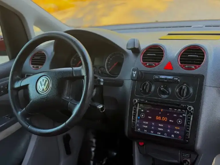 Срочная продажа! Vw caddy life, пассажир, на территории рф с 2006 г, оригинальный птс, два владельца за весь период, первый (2006-2019г) второй (2019-н. В) в дтп не участвовал, в родном окрасе. Пороги, днище, низа дверей - всё целое. Двигатель 1.6 л mpi, неприхотливый и надёжный исходя со всей линейки, только заменил ремни, ролики, помпу, масла и фильтра. Очень редкая комплектация. Прочие вопросы - при осмотре. Ценник 620 тыс руб, с дисками на фото +20 тыс. Контакты : +79494531233 или же +79517679727 территориально находится в г. Макеевка (центр) - фотография - 9