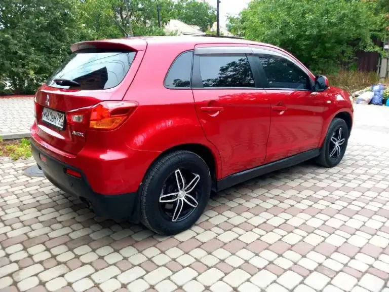 Mitsubishi asx
Год выпуска 2012
Документы чистые, любой вид оформления !
✅Пробег родной 144.000
✅Состояние кузова в отличном состоянии!
✅Салон чистый, ухоженный!
✅Двигатель 1,6 обслужен, работает идеально !
✅ Коробка механика на 5+
✅Хорошая комплектация !
✅Запаска новая, ни разу не стояла !
Хороший, комфортный, полностью обслуженный автомобиль !
Цена 1.037.000 торг присутствует!
✅Я хозяин, любой вид оформления !
Рассмотрю варианты обмена, с вашей доплатой
Осмотр г донецк
Все интересующие вопросы по телефону +79494526105
📲 Tg: @manya111202
📞 Звоните: +7(949)4526105 - фотография - 3