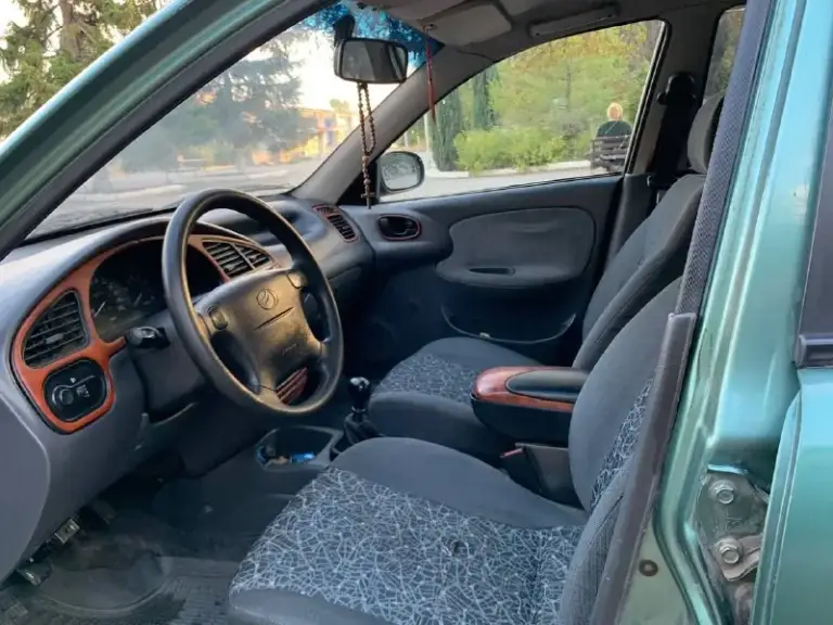 Продам дэо ланус 2006 год мотор 1.5 !!авто в нормальном состоянии для своих лет !!всё в норме ! По авто нет критических моментов авто на постоянном днр учёте встанет на российский учёт бес проблем ! Мотор коробка на 5+!! Комплектация кондиционер гидро усилитель стеклоподъёмники магнитола. Цена 150тысяч руб докучаев +79495725136
89064233940 Телеграм - фотография - 5