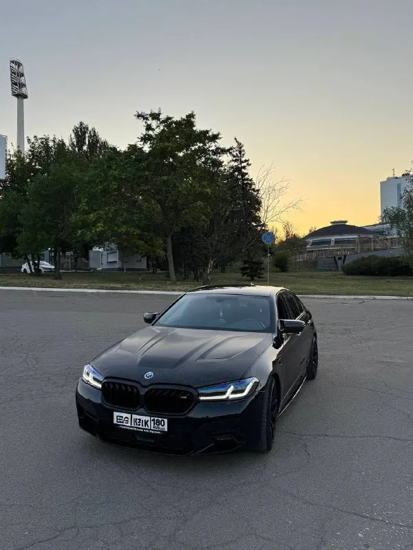 Продам bmw g30 530d xdrive
Мотор b57
Пробег 168.000
Комплектация м sport pro: сидения с вентиляцией, задние с подогревом, память сидений, парктроники, камера заднего вида, 3 ключа один из них смарт, черный потолок, переодета в м5ф90, m тормоза, на учет станет без проблема, могу присутствовать в мрэо, диски 20 оригинал vorsteiner ковка, в комплекте 18 оригинальные на хорошей зимней резине. Рассмотрю варианты обмена. В приоритете х5, х3.
Цена 3.800.000
Номер +79496177917 - фотография - 2