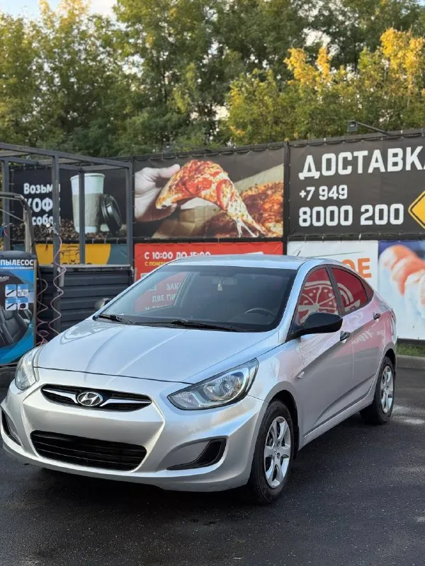Продам hyundai solaris 2012 года !
Объем двигателя: 1.6( цепной надежный мотор)
Коробка передач-5-ступенчатая механика
Пробег:171.000 км
Год выпуска-2012
По кузову в хорошем состоянии, без гнили и ржавчины
Машина в отличном техническом состоянии
4.000 Км назад было сделано то:
-Замена антифриза
-Замена тормозной жидкости
-Замена жидкости гур
-Замена масла и фильтров
-Замена задних сайлентблоков
-Перезаправка кондиционера ( дует на 5/5)
Удалил катализатор, и перепрошил !!!
Расход топлива- 6.7 л/100 км
На машине стоит хорошая летняя резина
Kumho 24 года выпуска, свежая, проехала очень мало
В подарок отдам почти новую зимнюю резину kumho!
Не такси, не каршеринг!
Переоформление без проблем, могу с вами присутствовать в мрэо

Все дополнительные вопросы по телефону:
+79495219479
Цена:745.000 тыс рублей ( хороший торг) - фотография - 4